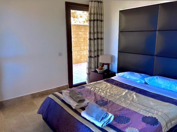 Ferienwohnung Beau Views Seven Peyia Exterior foto